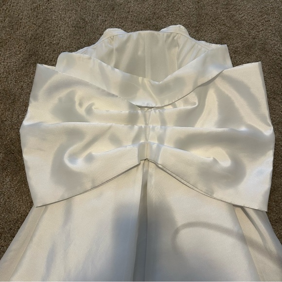 ASOS LUXE Corseted Strapless Bandeau Bowback Satin Mini Dress in White - Picture 8 of 8